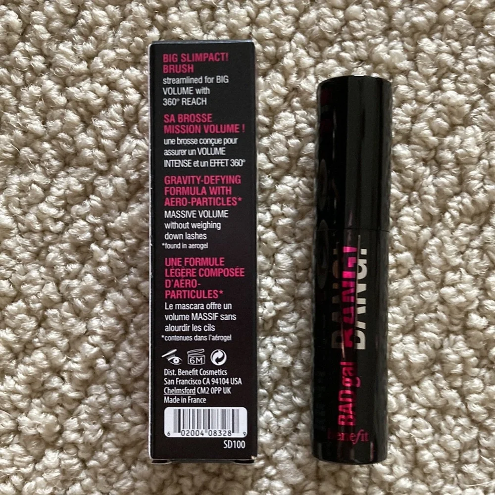 NEW benefit cosmetics Bad Gal Bang! Volumizing Mascara Deluxe Sample Size 0.1 oz